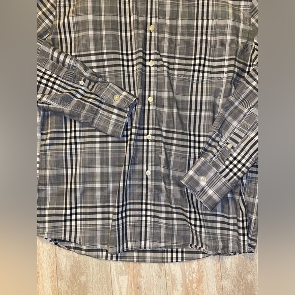 Men’s Slim Fit Button Down Size XL Condition is Incredible 100% Cotton - Picture 6 of 7